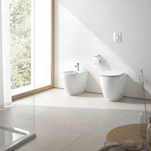 Крышка-сиденье Grohe Essence с микролифтом 39577000