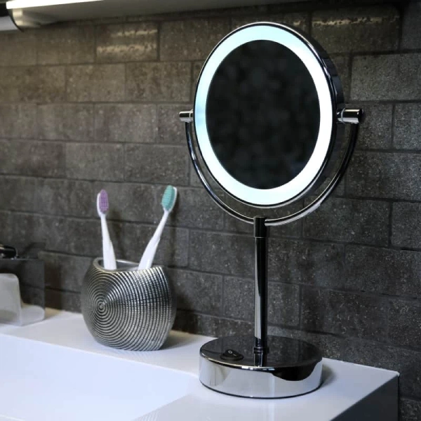 Зеркало WasserKraft K-1005 с LED-подсветкой двухстороннее, стандартное и с 3-х кратным увеличением