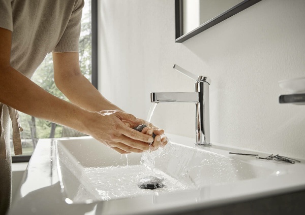 Кран для одного типа воды Hansgrohe Finoris 76013700 Белый