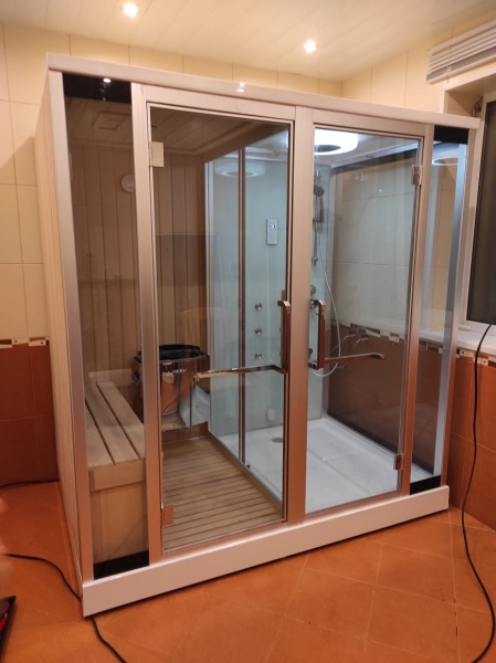 Кабина с финской сауной FRANK F920L левосторонняя 200х130 см